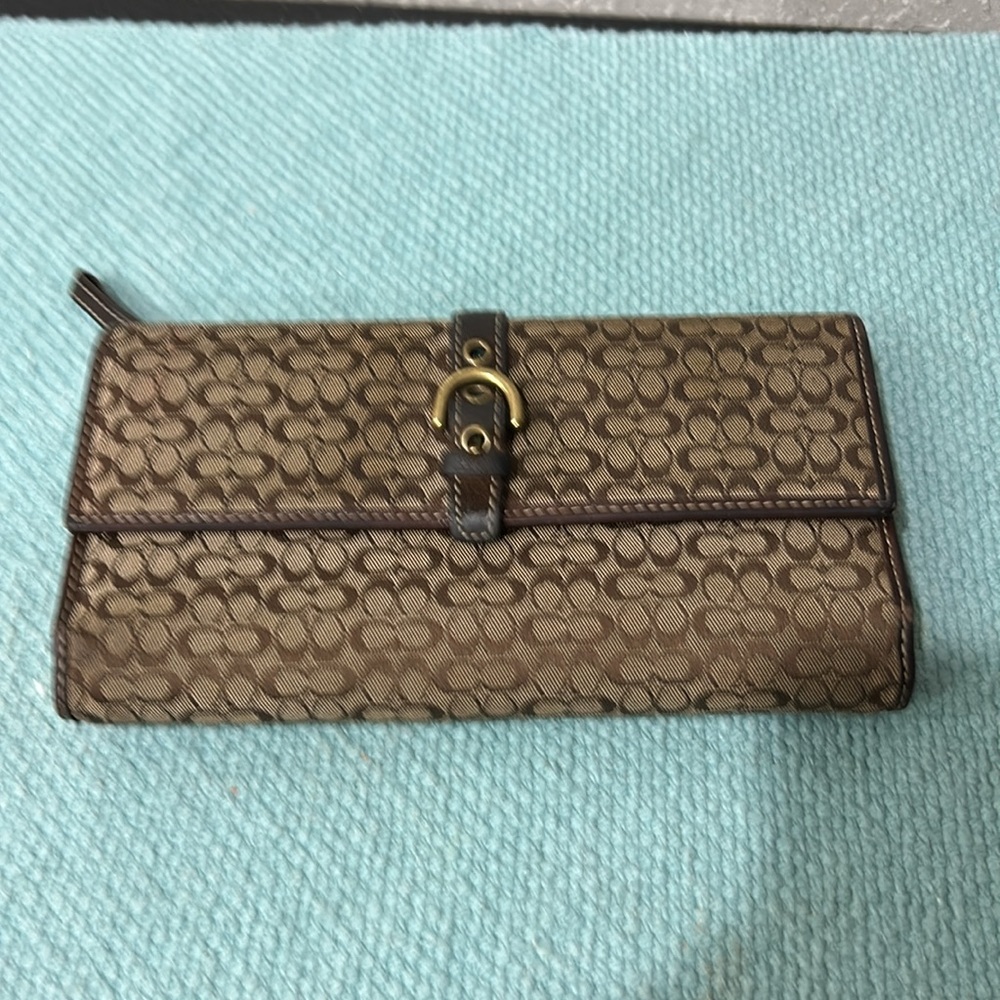 Coach wallet
